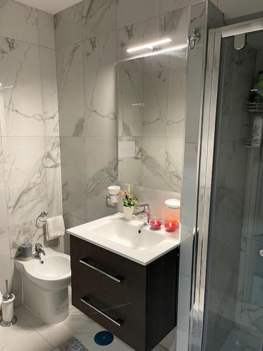 White House Spacca Napoli מראה חיצוני תמונה