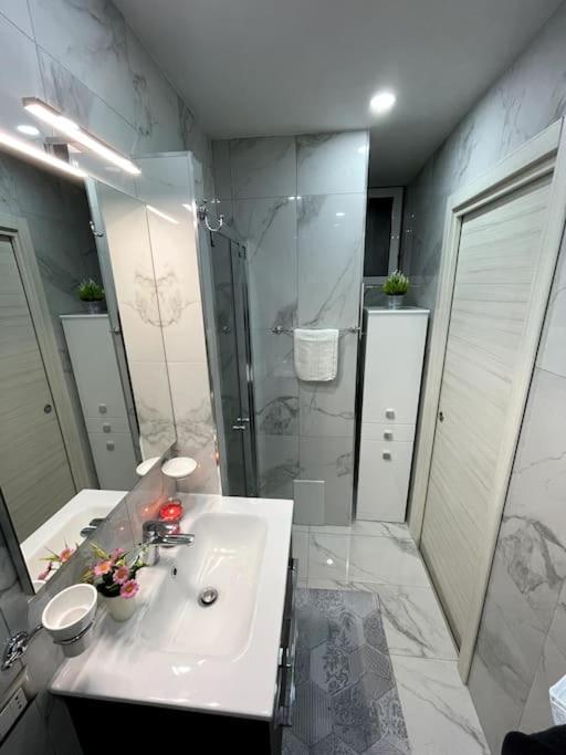 White House Spacca Napoli מראה חיצוני תמונה